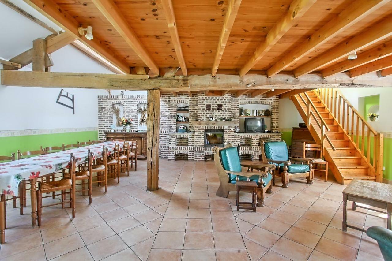 Gîtes LA JUMEL 3 Gîtes 6 à 12 pers max 34p, à 25 min du Touquet, à la Campagne et à la Mer Beaurainville Exterior foto